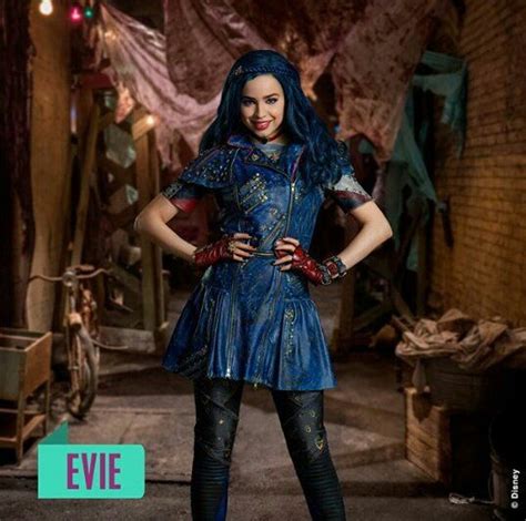 Evie Descendants 2 Descendants 2 Pinterest Evie Descendants