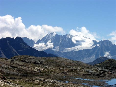 Alpinista Precipita E Muore Sulla Parete Nord Della Presanella