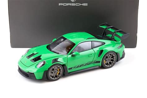 1 18 NOREV Porsche 911 992 GT3 RS Hobbies Toys Toys Games On