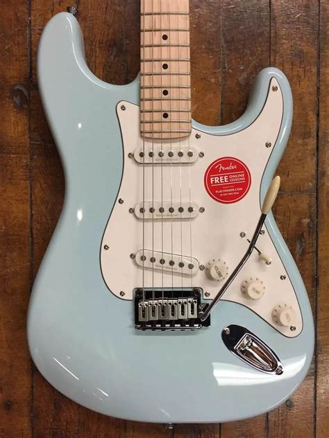 Squier Deluxe Stratocaster Model Indonesia Fuzzfaced