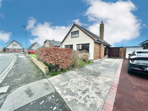 3 Bedroom Bungalow For Sale In Mere Avenue Fleetwood Fy7