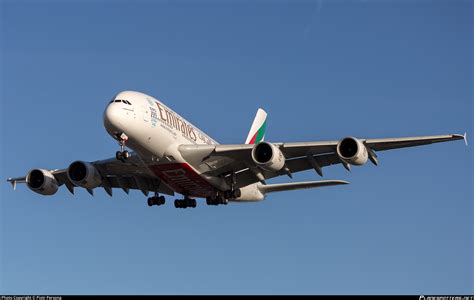 A Edt Emirates Airbus A Photo By Piotr Persona Id