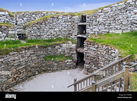 Broch Of Clickimin Clickimin Broch Clickhimin Broch Restored Broch