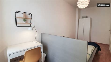 Zimmer Zu Vermieten In Wohnung Mit Schlafzimmern In Berlin Ref