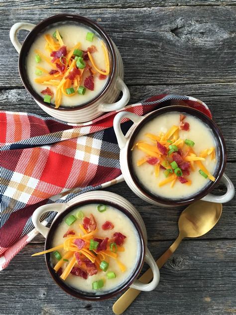 Slow Cooker Loaded Baked Potato Soup A Pretty Life In The Suburbs