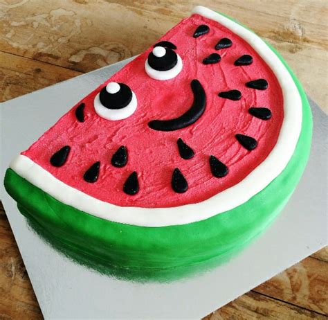 Watermelon Smiling Face Cake Bolos Decorados Sobremesas Deliciosas