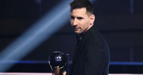 Mimi The Best Mes Polemikave Lionel Messi Shpallet Lojtari I