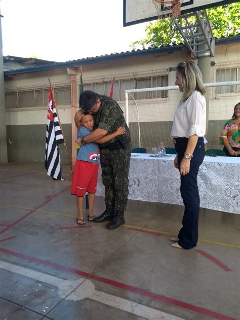 Pol Cia Ambiental Forma Turma De Patrulheiros Ambientais Mirins