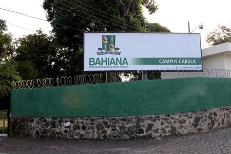 Escola Bahiana De Medicina Contrata Auxiliar Administrativo E Ajudante