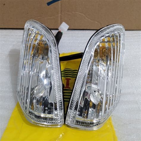 Jual FUJI MOTOR SBY Lampu Sein Depan Supra X 100 1996 1997 1998 1999