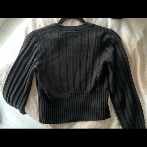 Aritzia Sweaters Aritzia Wilfred New Plunge Front Thais Cardigan