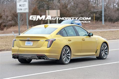 2025 Cadillac Ct5 V Blackwing In Drift Metallic Photos