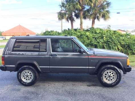 1990 Jeep Cherokee Sport Xj 2 Door 5 Speed 40l 6 Cyl 118k Low Miles No