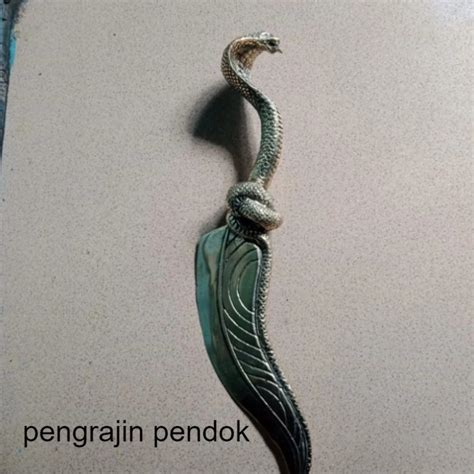 Jual Kujang Siliwangi Kuningan Asli Gagang Ular Kobra Cobra Antik