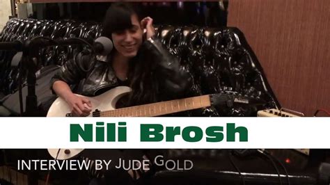 Nili Brosh Teaches Her Cool Adaptable Creatures Lick