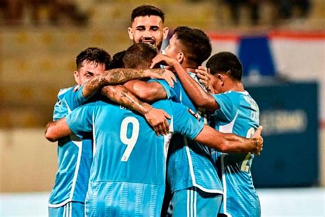 Sporting Cristal Fue Una M Quina En Trujillo Celestes Vencieron Por