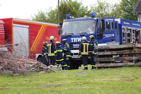 Freiwillige Feuerwehr Nümbrecht Zwei Farben eine Übung