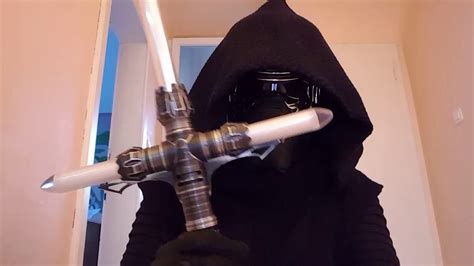 Costumecosplay Star Wars Kylo Ren Tfa Relic V2 Saberforge Youtube