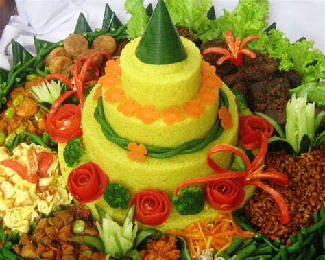 8 Rekomendasi Nasi Tumpeng Di Bandung Lauk Lengkap Rasa Lezat