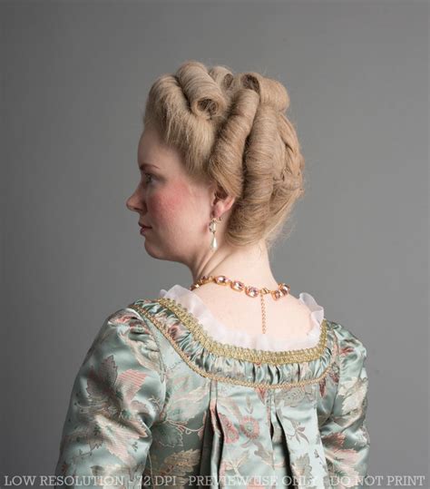 The American Duchess Guide To 18th Century Beauty 40 Projects For