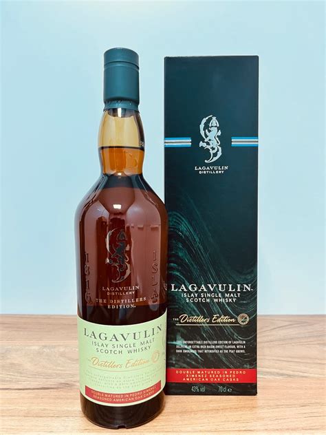 Lagavulin Distillers Edition 2022, 43% - Whiskeria.de