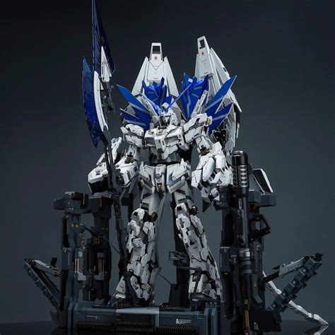 Pg Unicorn Gundam Clear Psycho Frame Takara Model Studio