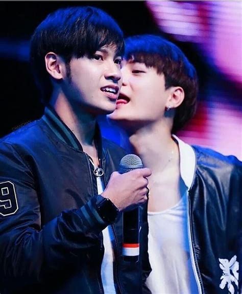 Pin By Z On Kristsingto Cute Gay Couples Cute Actors Sotus The S Ries