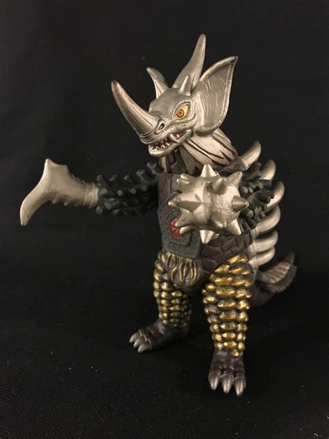 Bandai Ultra Kaiju Dx Tyrant Sdu Mandarake