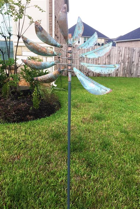 Finding the Perfect Lyman Whitaker Wind Sculpture for Your Yard - Leopold Wind Sculptures