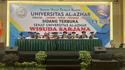 Foto Universitas Al Azhar Gelar Wisuda Diikuti Lulusan Ini Pesan