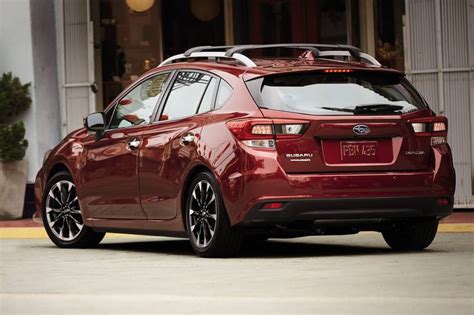2023 Subaru Impreza Pictures - 598 Photos | Edmunds