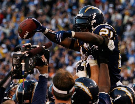 LaDainian Tomlinson loyal to Chargers, San Diego after relocation