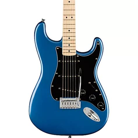 Squier Affinity Series Stratocaster Maple Fingerboard Electric Guitar Lake Placid Blue Guitar