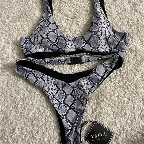 Brand New Zaful Bathing Suit Super Cute Under Boob Depop