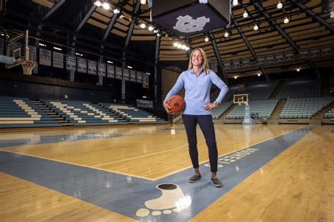 Unc Womens Basketball Coach Works To Develop A Positive Team Culture