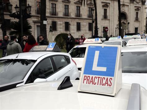 Ayudas De 400 Euros Para Sacarse El Carnet De Conducir En Estas