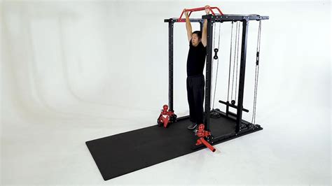 Wide Grip Underhand Cable Pulldown