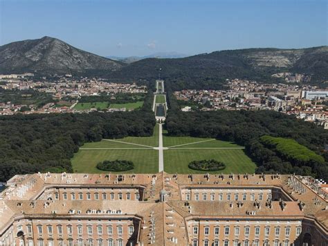 The Royal Apartments And Royal Park Educational Tour In English