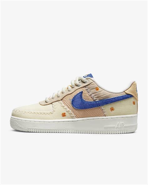 Nike Air Force 1 07 Premium La Flea Sneaker Steal