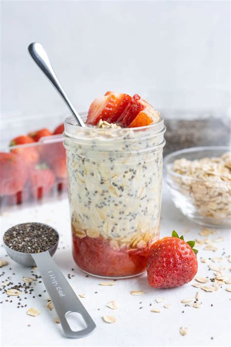 Strawberry Overnight Oats Evolving Table