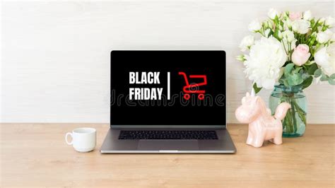 Black Friday Concept. Laptop Computer Screen with Shopping Card and ...