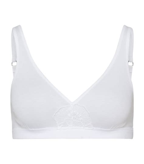 Hanro Hanro Soft Cup Bra Editorialist