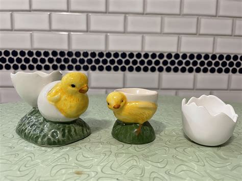 Figural Egg Cups Chicken Motif Ceramic Soft Boiled Eggs Country Kitchen Farmhouse Chic Etsy