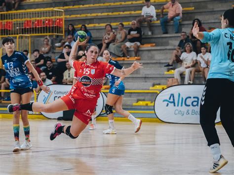 Luana Turrado y Lucía Gutiérrez renuevan con el EÓN Horneo Alicante