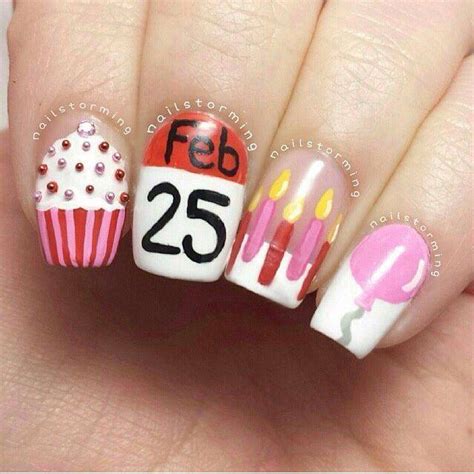 ไอเดียเพ้นท์เล็บลาย Birthday Nails Art สุดสร้างสรรค์