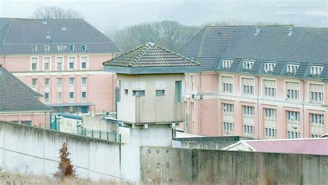 Un Détenu Sévade De La Prison De Montmédy Dans La Meuse Les Enfants