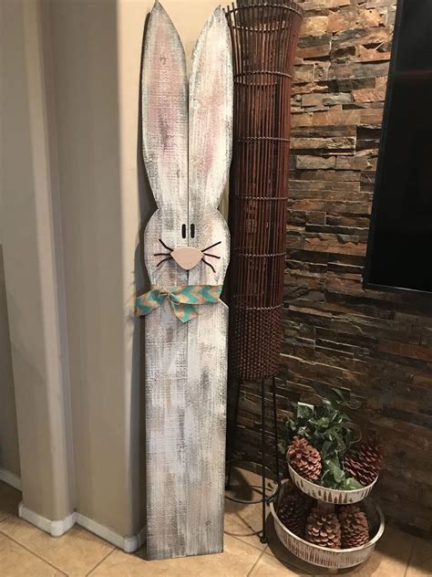 How To Make A Porch Bunny Diy Easter Wood Crafts Diy Easter