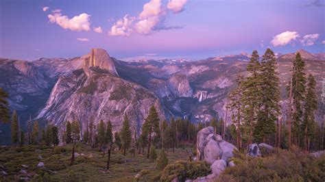 Szczyt Half Dome W Parku Narodowym Yosemite