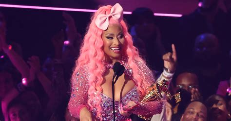 Nicki Minaj Thanks Barbz For Showing Love To Endless Fashion