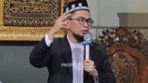 Jenis Jenis Shalat Malam Ustaz Adi Hidayat Setidaknya Terbagi Pada